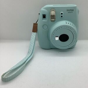Fujifilm Instax Mini Camera Ice Blue Instant Film Camera (Tested)
